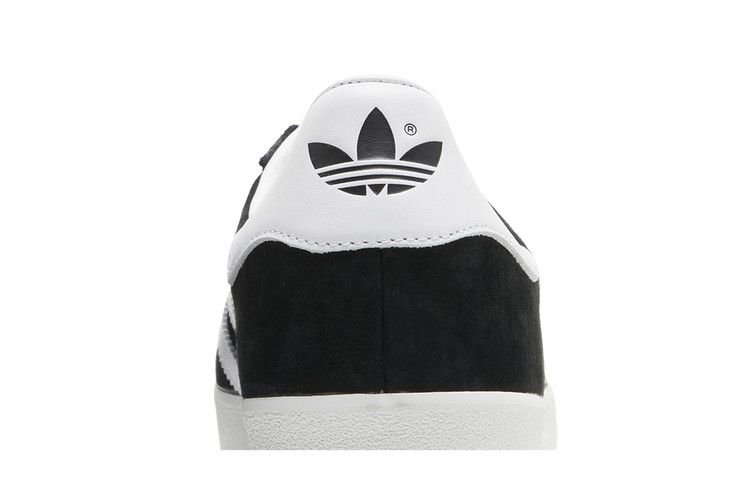 adidas Gazelle 85 'Black White' — Core Black/Cloud White/Gold Metallic (FZ5594)